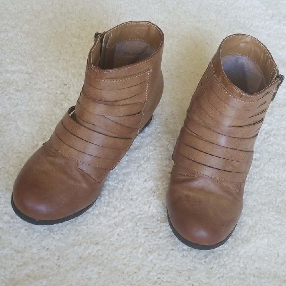 Banana Blues Girls Brown Ankle boots
